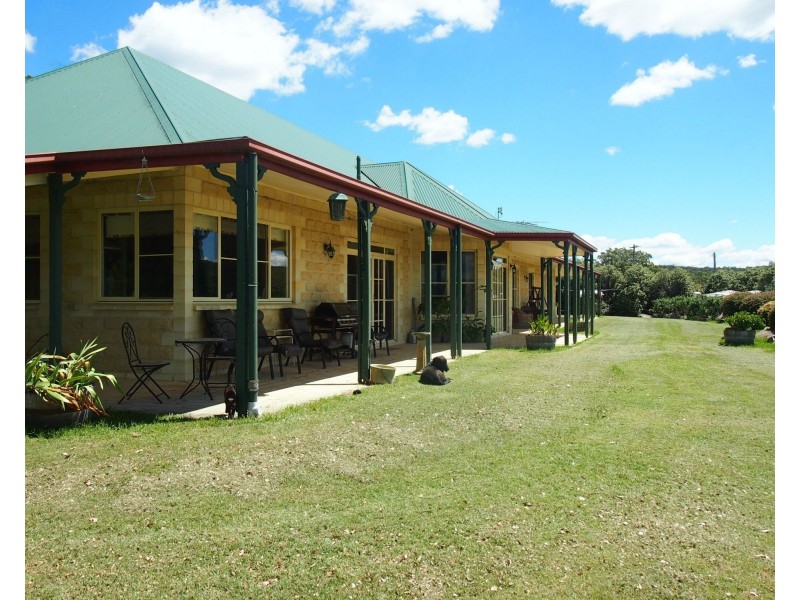 766 Amiens Road, Stanthorpe QLD 4380