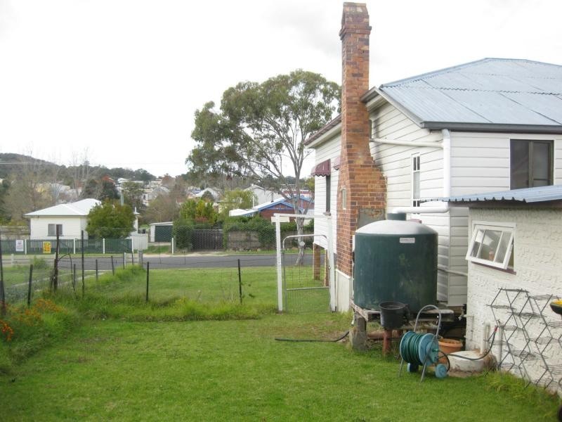 38 Denham Street, Stanthorpe QLD 4380
