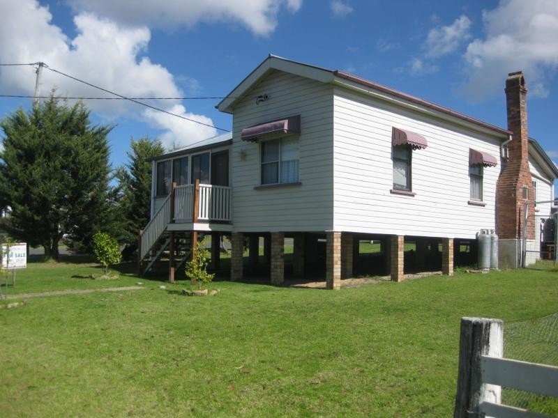 38 Denham Street, Stanthorpe QLD 4380