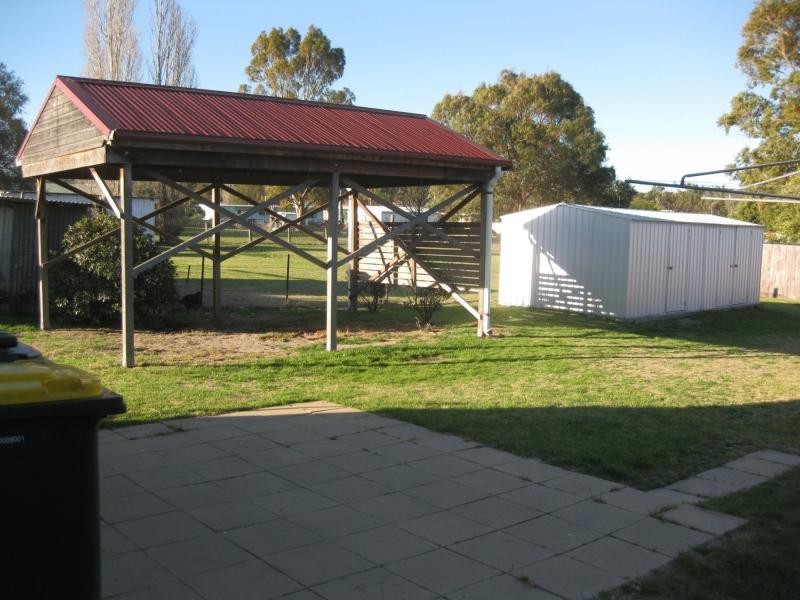 7 McGlew Street, Stanthorpe QLD 4380