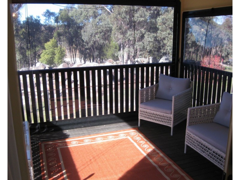 54 Rene Lane, Mount Tully QLD 4380