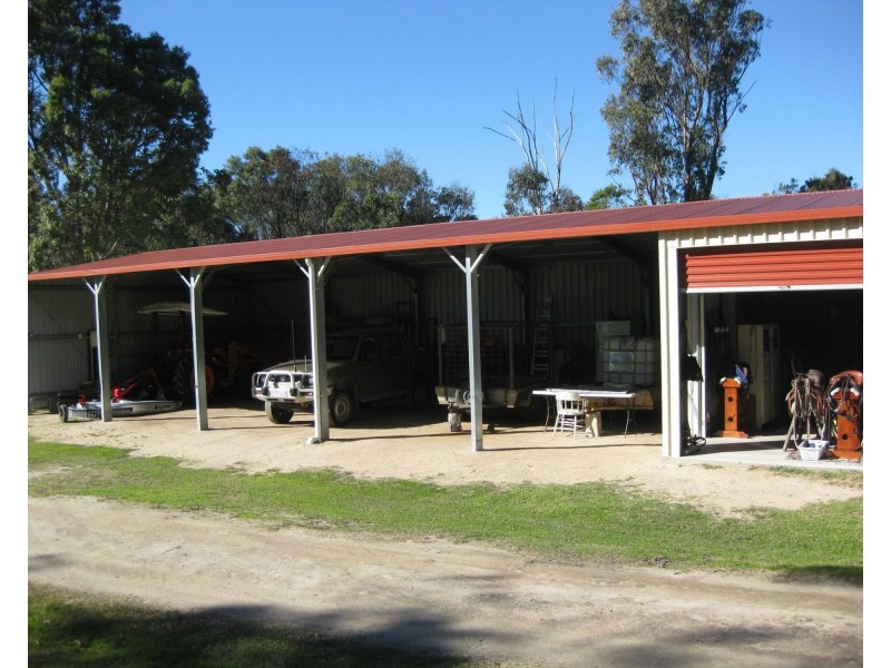 54 Rene Lane, Mount Tully QLD 4380