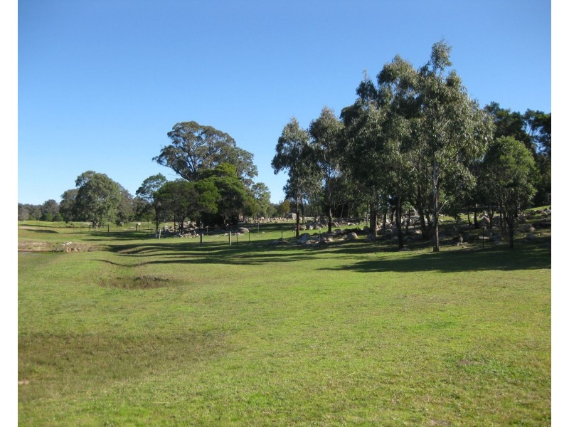 54 Rene Lane, Mount Tully QLD 4380