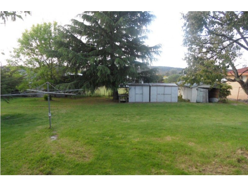 10 Aplin Street, Stanthorpe QLD 4380