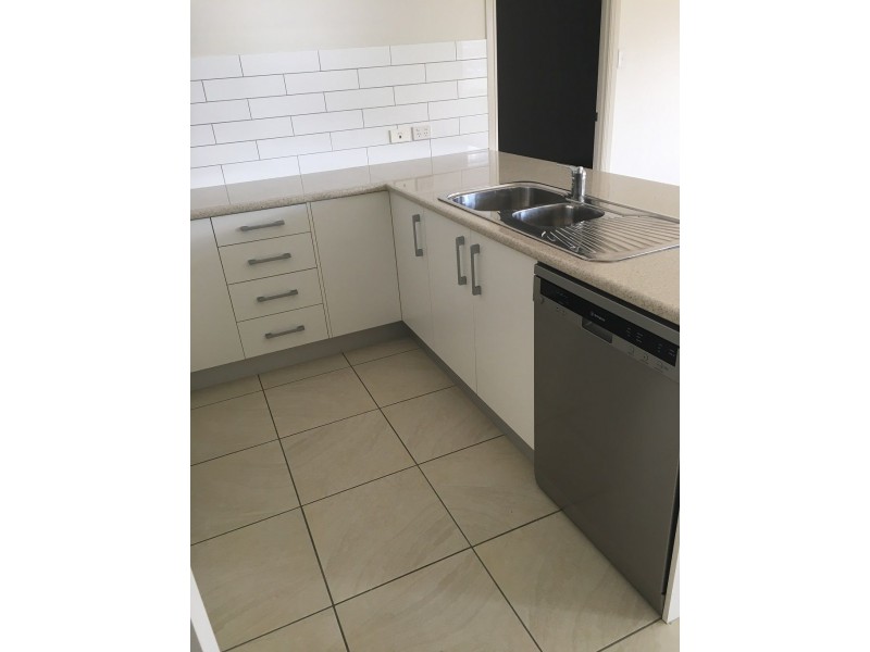 Unit/53B Amosfield Road, Stanthorpe QLD 4380