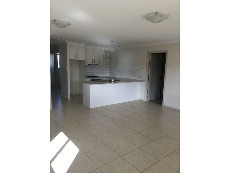 Unit/53B Amosfield Road, Stanthorpe QLD 4380