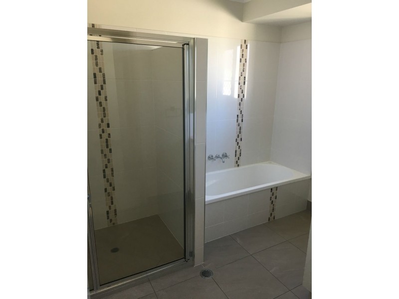 Unit/53B Amosfield Road, Stanthorpe QLD 4380