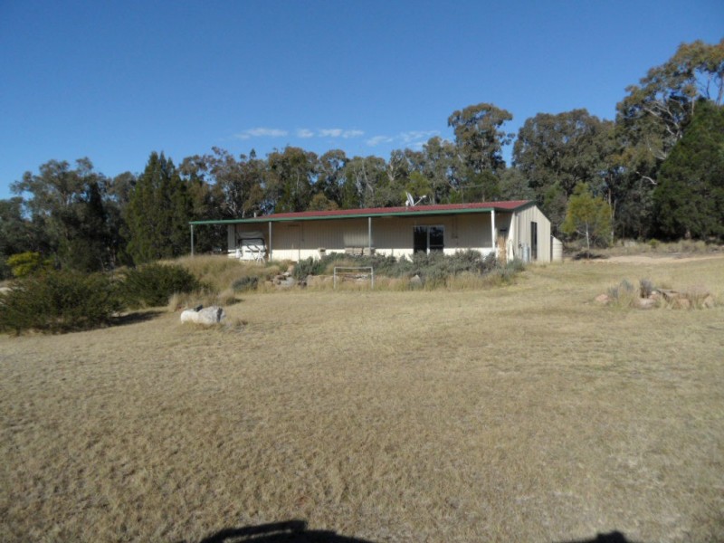 246 Emu Swamp Road, Glen Aplin QLD 4381