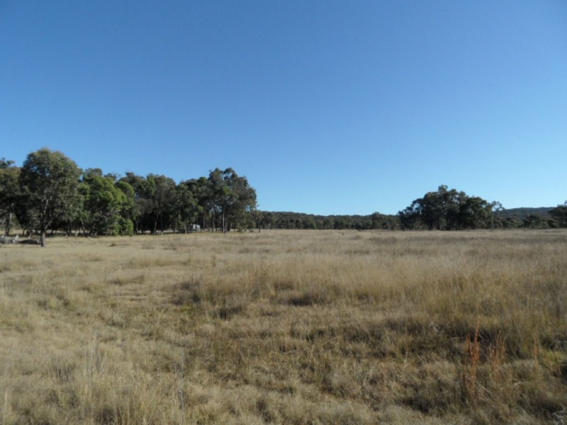 246 Emu Swamp Road, Glen Aplin QLD 4381