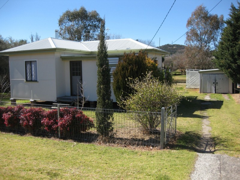 5 Denham Street, Stanthorpe QLD 4380