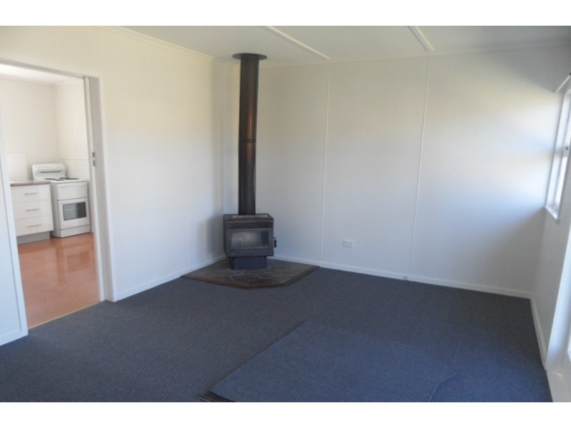 18 Pierpoint St, Stanthorpe QLD 4380