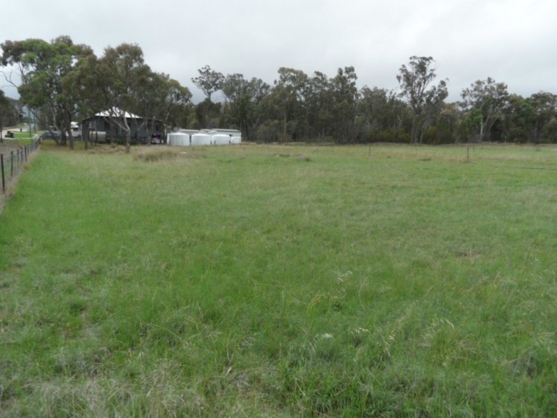 27391 New England Hwy, Glen Aplin QLD 4381