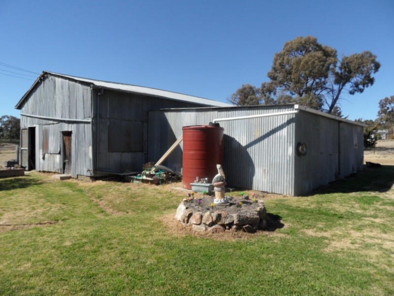 27391 New England Hwy, Glen Aplin QLD 4381