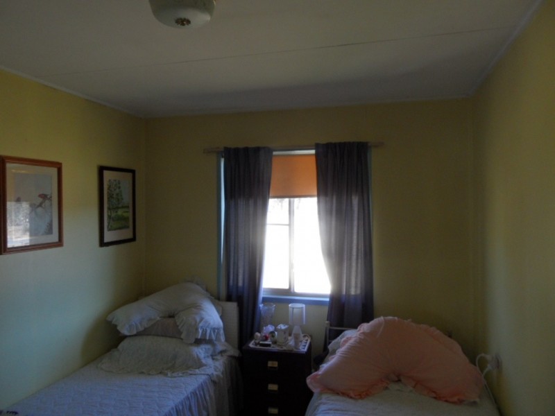 27391 New England Hwy, Glen Aplin QLD 4381