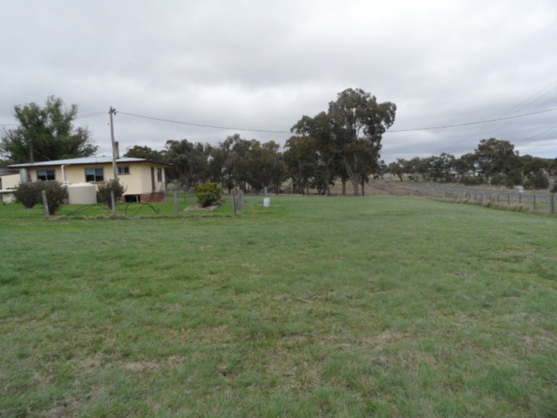 27391 New England Hwy, Glen Aplin QLD 4381