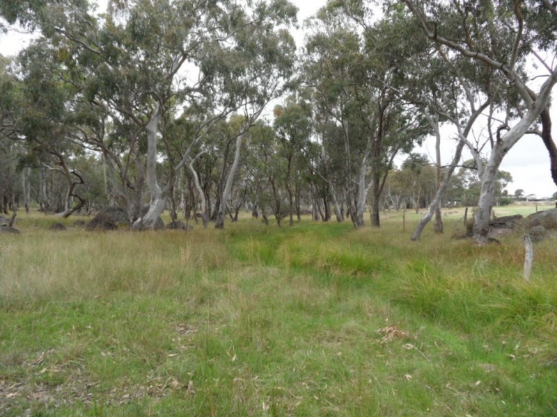 27391 New England Hwy, Glen Aplin QLD 4381