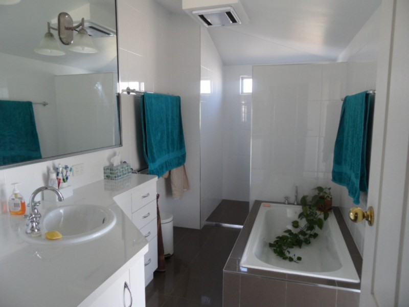 117 Rogers Rd, Applethorpe QLD 4378