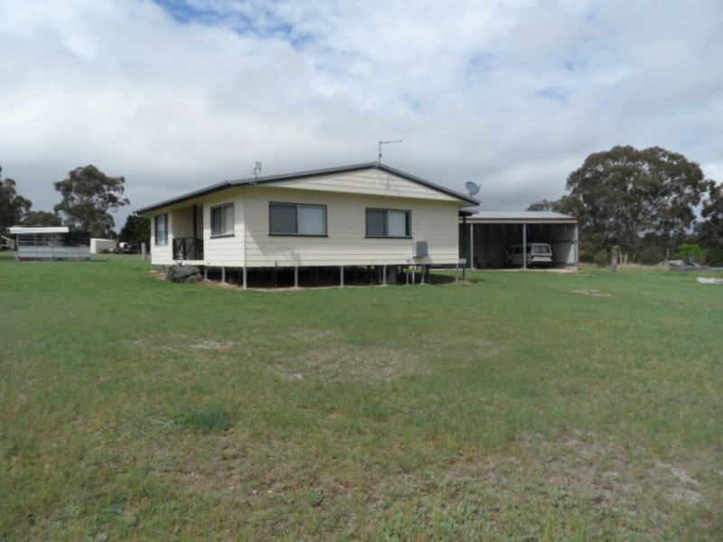 71a Wallace Court, Glen Aplin QLD 4381