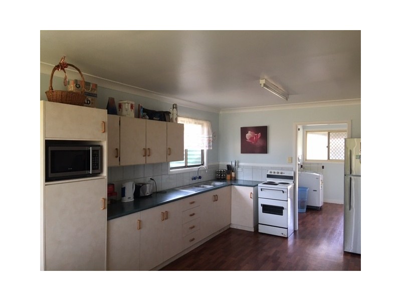 71a Wallace Court, Glen Aplin QLD 4381