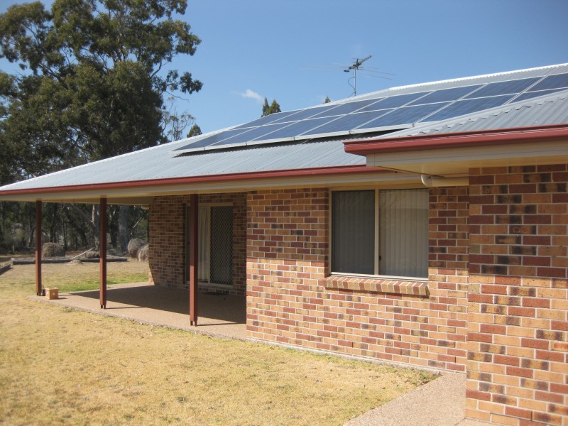 40 Melaleuca Cres, Stanthorpe QLD 4380