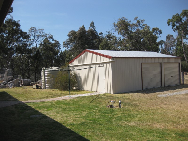 40 Melaleuca Cres, Stanthorpe QLD 4380