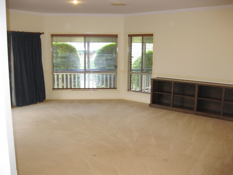 1-2 Fairway Cres, Stanthorpe QLD 4380