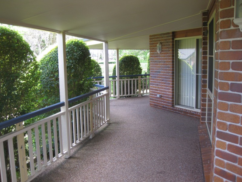 1-2 Fairway Cres, Stanthorpe QLD 4380