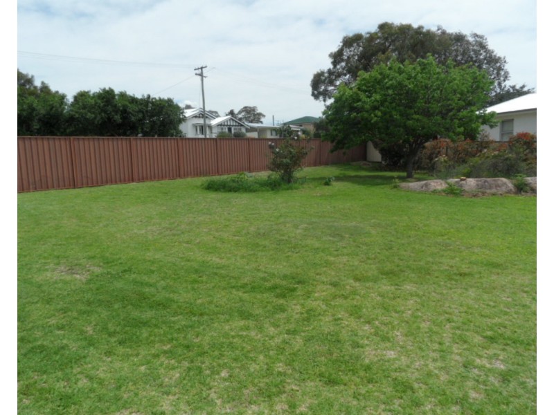 31 Pierpoint St, Stanthorpe QLD 4380