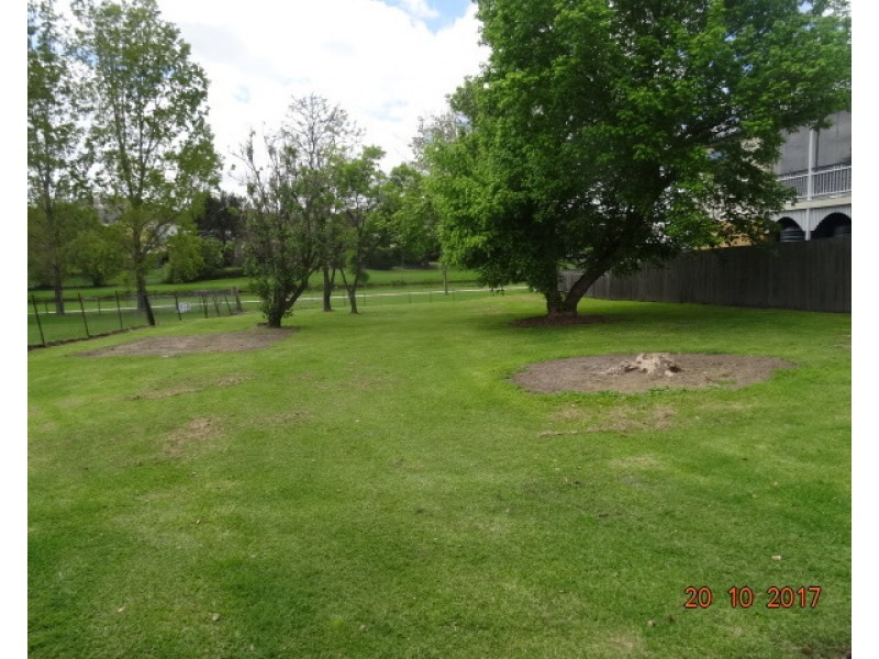 31 Denham St, Stanthorpe QLD 4380