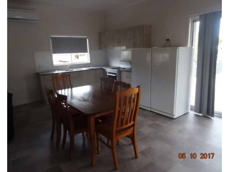 7A Plant St, Stanthorpe QLD 4380