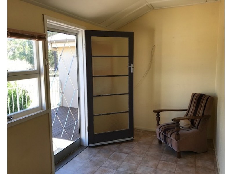 933 Mount Tully Rd, Mount Tully QLD 4380