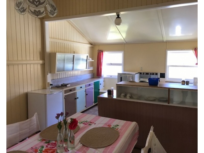 933 Mount Tully Rd, Mount Tully QLD 4380