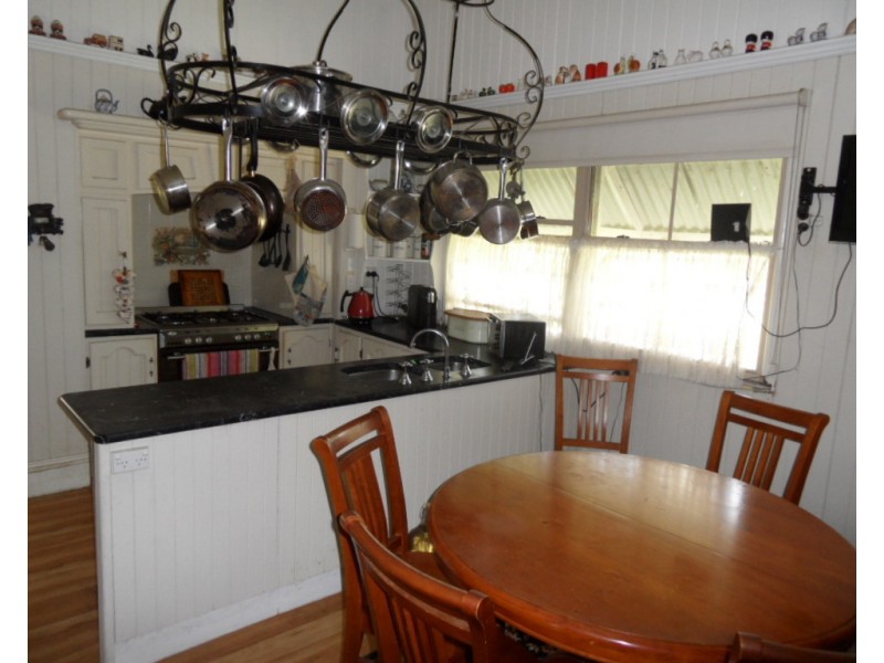 221 Nundubbermere Rd, Greenlands QLD 4380