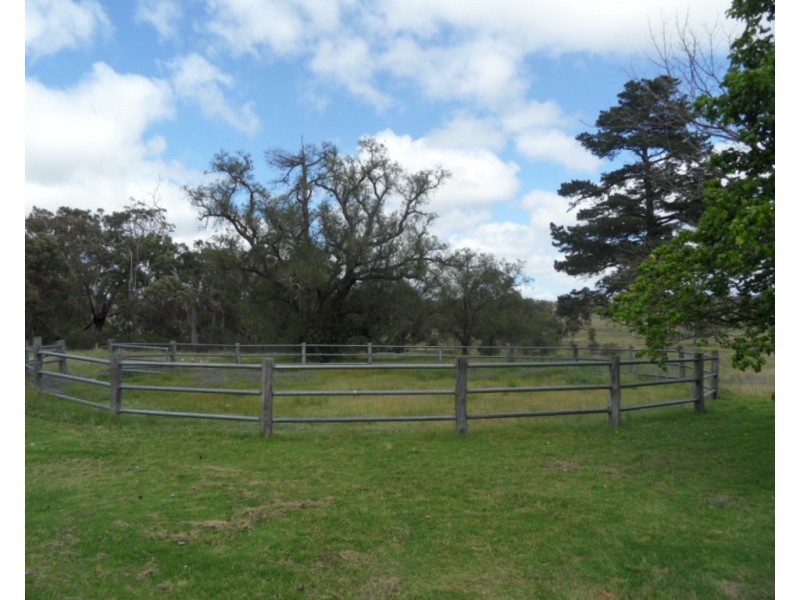 221 Nundubbermere Rd, Greenlands QLD 4380