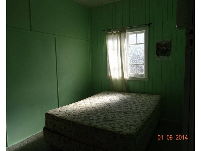 98 Lock Street, Stanthorpe QLD 4380