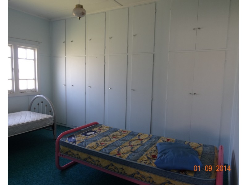 98 Lock Street, Stanthorpe QLD 4380