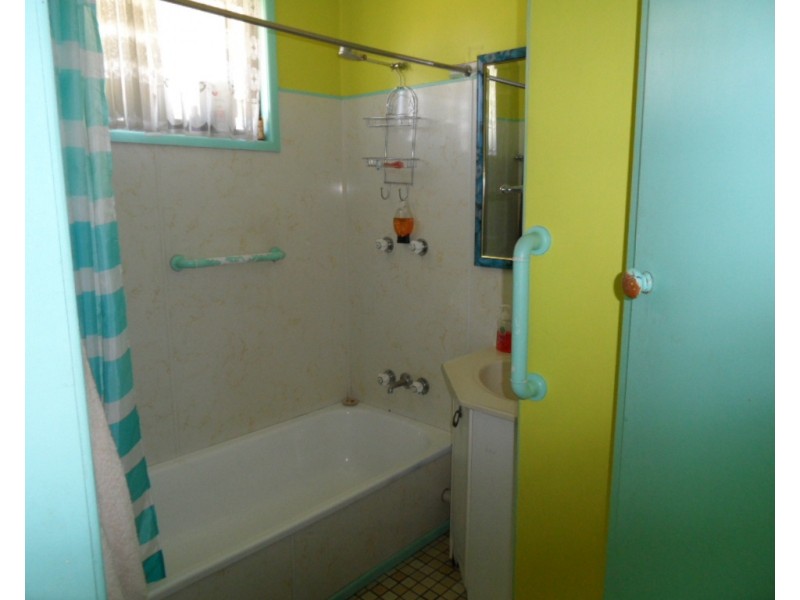 29 Wallace Court, Glen Aplin QLD 4381