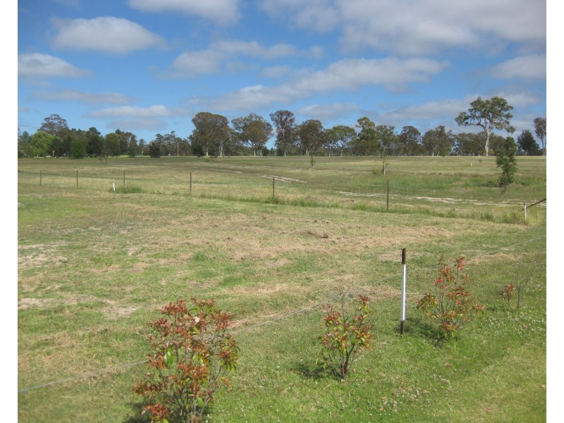 Lots 4 – 8 Amosfield Road, Stanthorpe QLD 4380