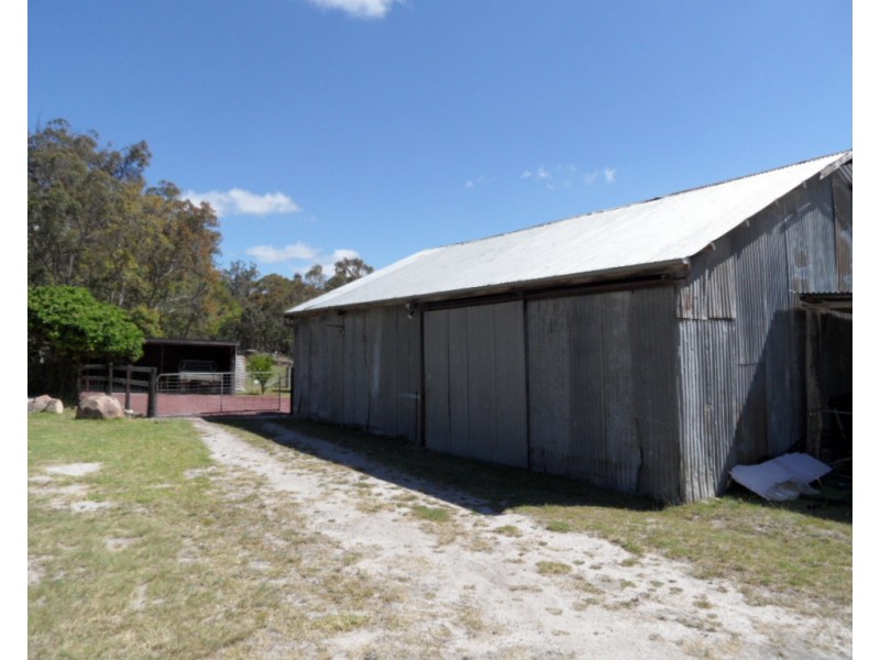 146 Barnes Road, Applethorpe QLD 4378