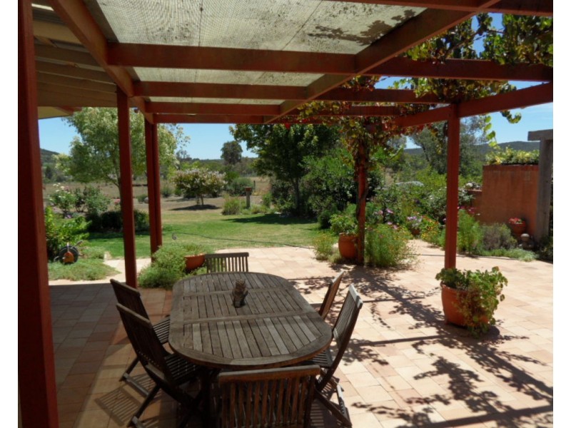 541 Dalcouth Rd, Stanthorpe QLD 4380