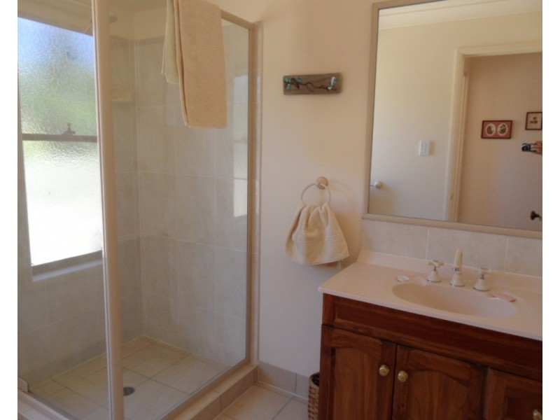 541 Dalcouth Rd, Stanthorpe QLD 4380