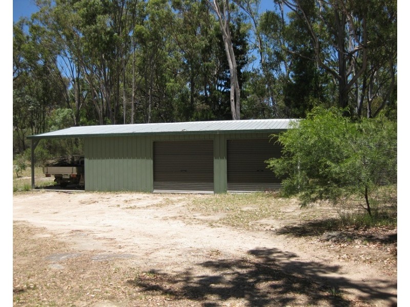 219 Caves Rd, Stanthorpe QLD 4380