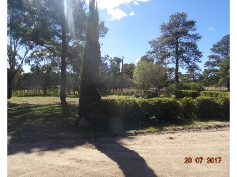 21 Miners Lane, Glen Aplin QLD 4381
