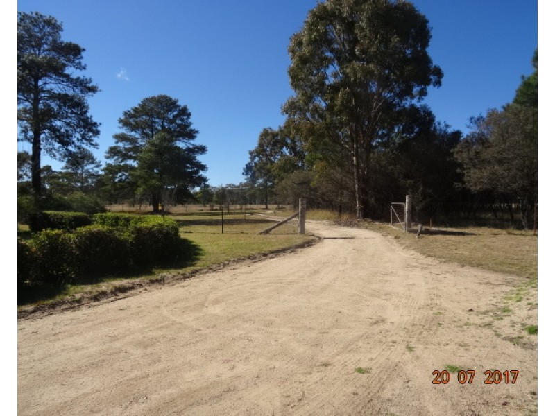 21 Miners Lane, Glen Aplin QLD 4381