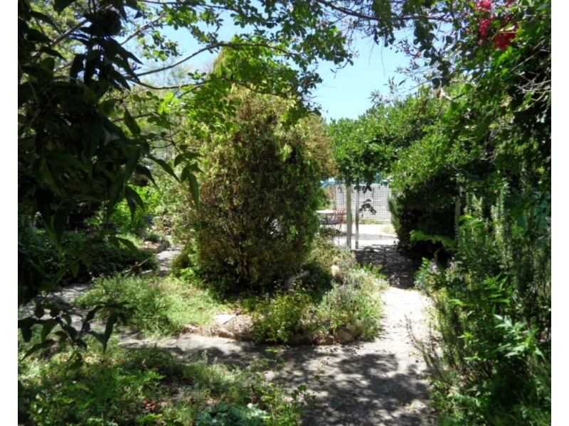 29 Jacobsens Rd, Ballandean QLD 4382