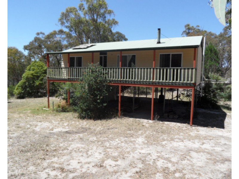 80 Bamberry Road, Pozieres QLD 4352