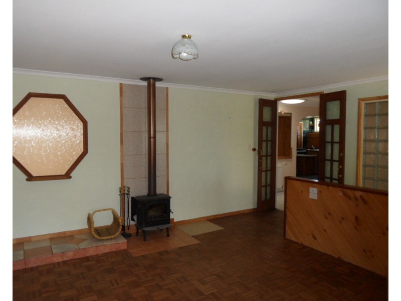 80 Bamberry Road, Pozieres QLD 4352