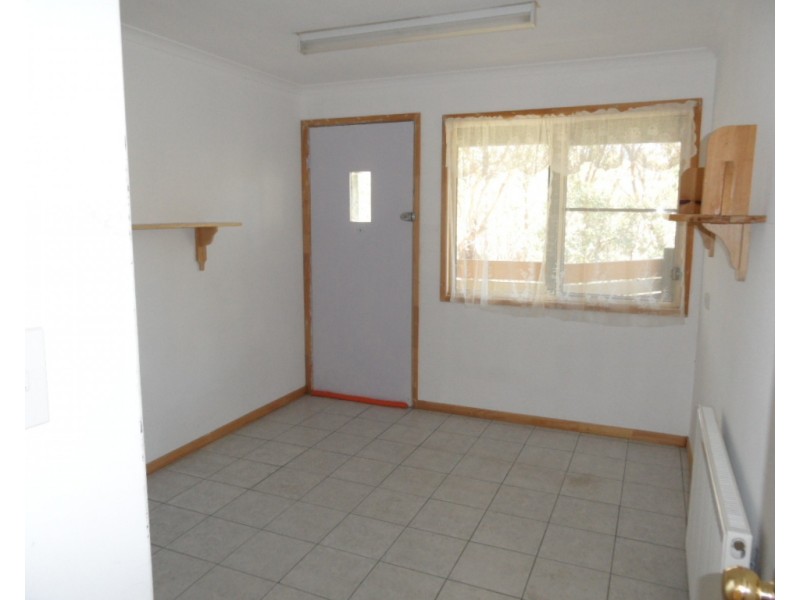 80 Bamberry Road, Pozieres QLD 4352