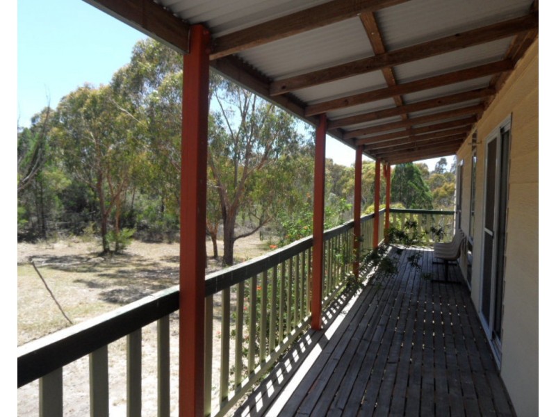 80 Bamberry Road, Pozieres QLD 4352
