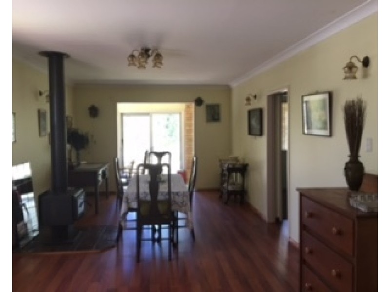25456 New England Hwy, Applethorpe QLD 4378